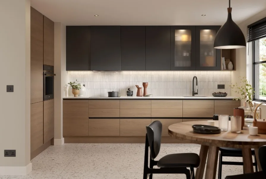 Tavola kitchen in Oak & Zola matt graphite